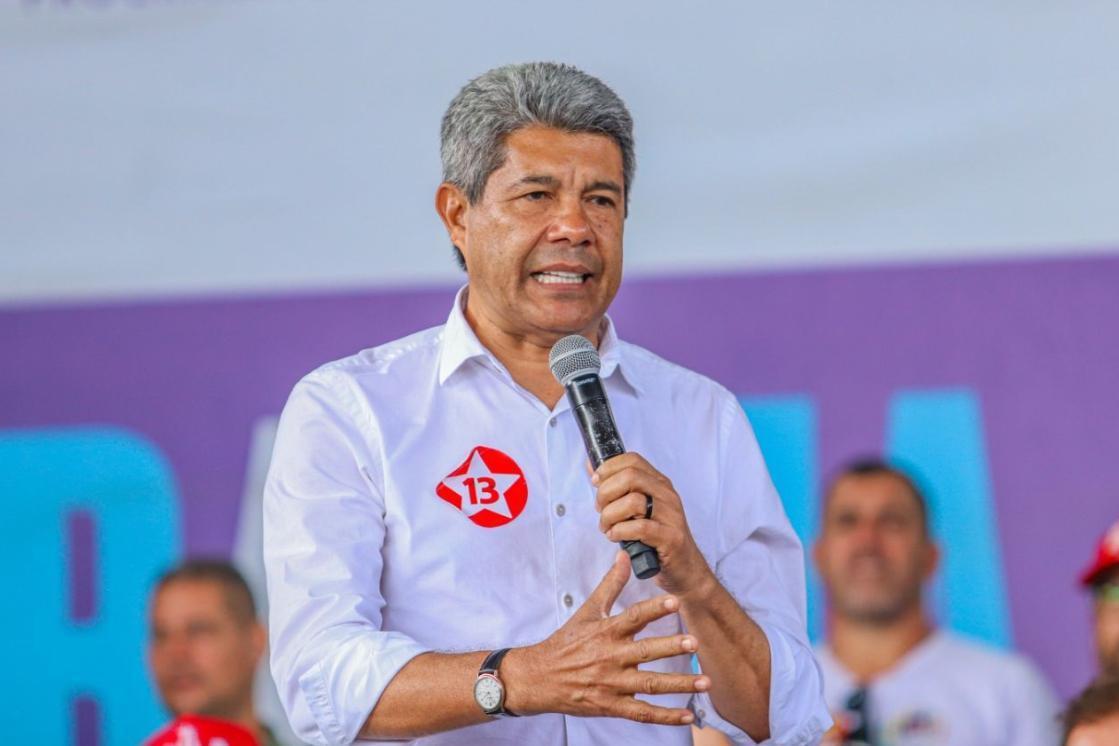 Governador da Bahia apela por paciência em meio a onda de violência.