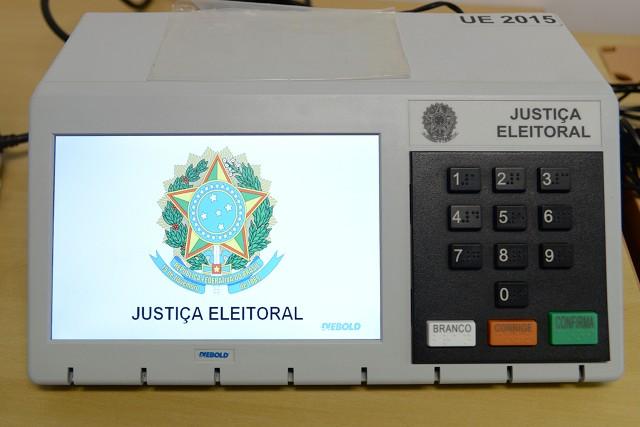 Pré-candidaturas podem realizar propaganda intrapartidária até 15 dias antes das convenções