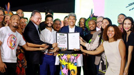 Governo do Estado aumenta valor das bolsas atualizadas dos programas Mais Futuro e Partiu Estágio