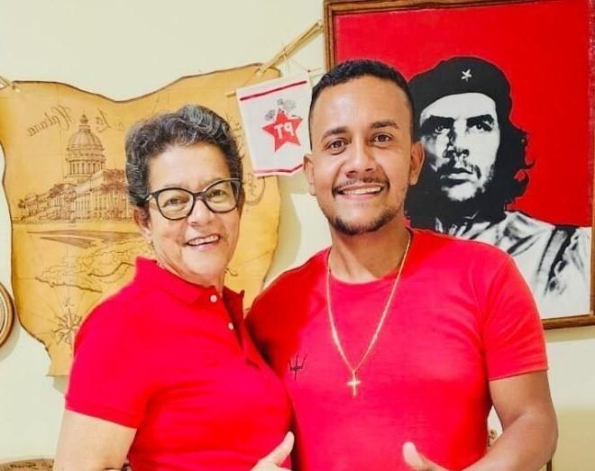 Locutor Adilhemilson Soares deixa grupo de Léo do Luana e se alia a Chica do PT