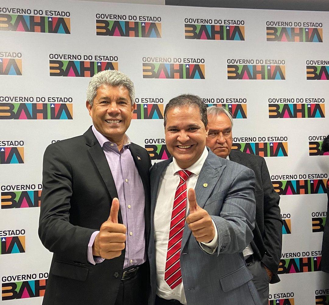 Eures Ribeiro foi proibido pela Justiça de usar nome de Lula e Jerônimo na campanha