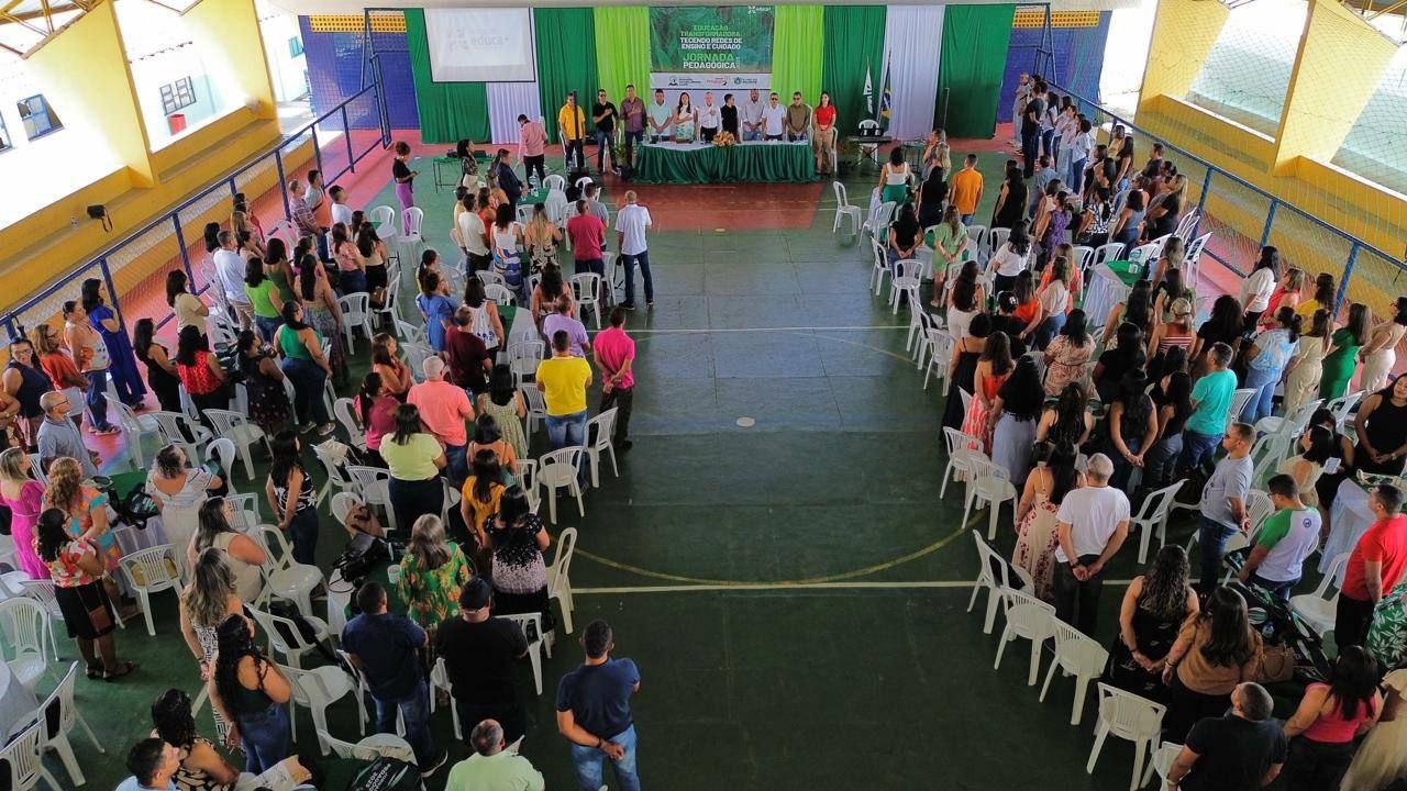 Educação de Oliveira dos Brejinhos avança com evento transformador.