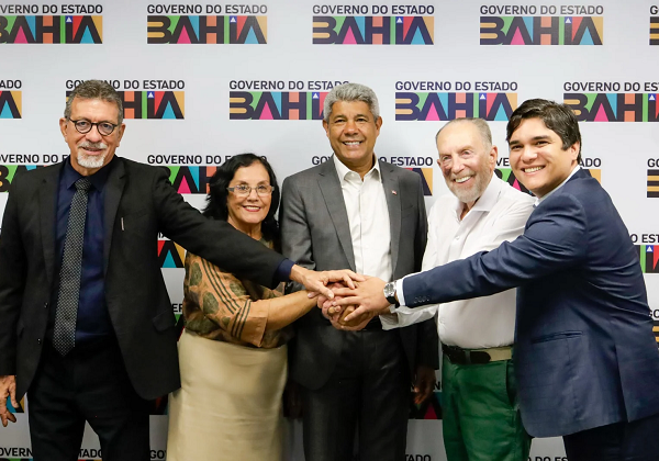 Prefeito de Santana declara apoio a Jerônimo e reforça base do PT no interior da Bahia