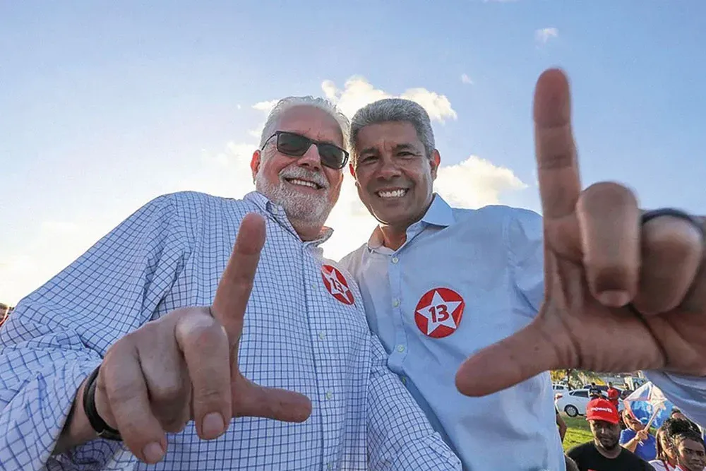 Jerônimo defende unidade do grupo político diante de disputa por vagas ao Senado em 2026.