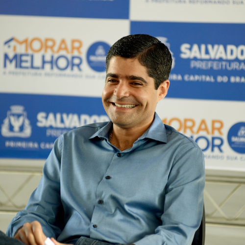 ACM Neto visita Correntina e inicia agenda pelo Oeste da Bahia.