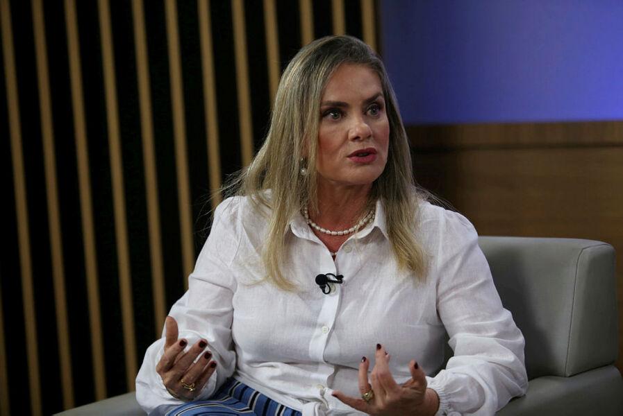 Ivana Bastos elogia gestão de Jerônimo: “Superou desconfiança e hoje é uma das maiores lideranças da Bahia”.