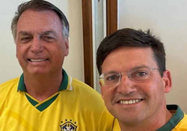 João Roma reafirma Bolsonaro como candidato do PL à Presidência em 2026.