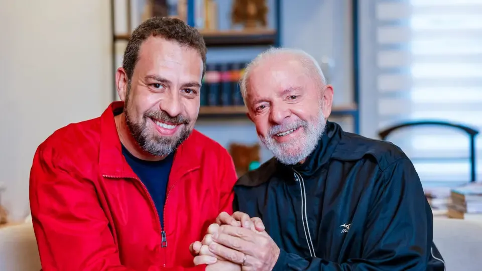 Lula convida Guilherme Boulos para assumir a Secretaria-Geral da Presidência.