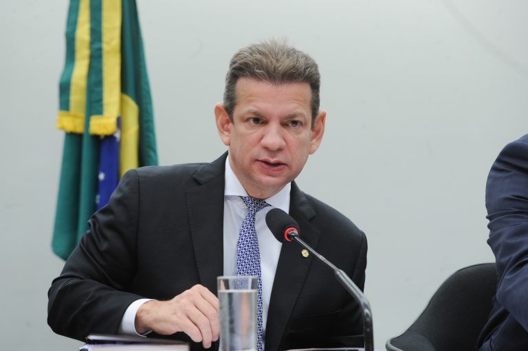 Comissão aprova política com foco nos direitos de idosos com autismo